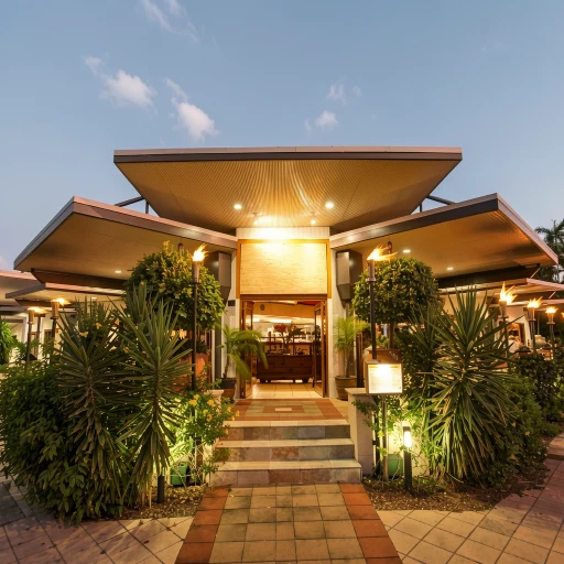 Bay Village Tropical Retreat & Apartments