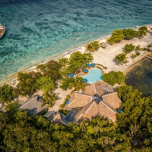 Bluewater Sumilon Island Resort