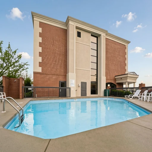 Clarion Pointe Greensboro Airport