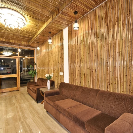 Kapoor Resort
