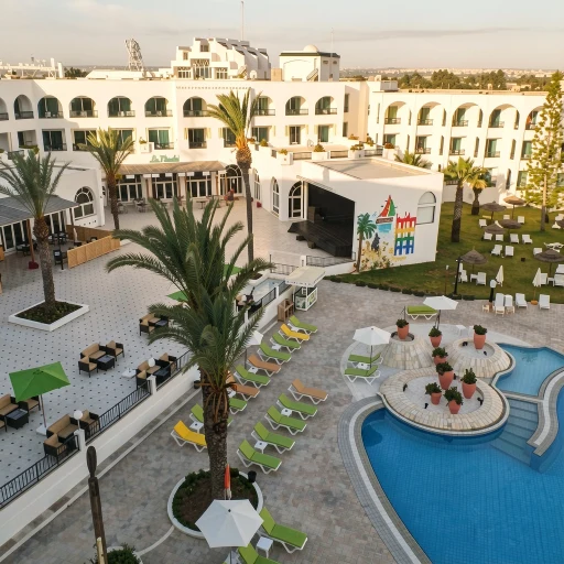 Le Soleil Bella Vista Resort